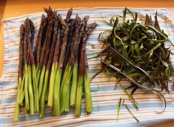 peeled purple asparagus