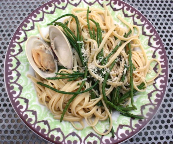 vongole with seabeans